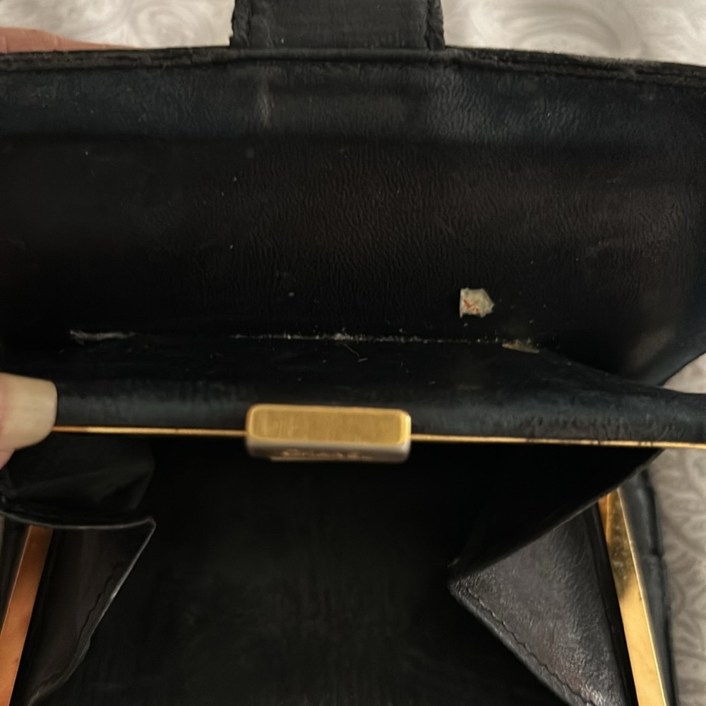 Beautiful Chanel Caviar wallet - Picture 7 of 7